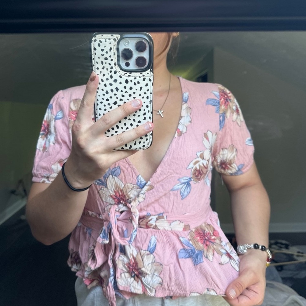 One Clothing Pink Floral Tie-Front Blouse